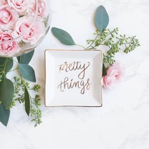 PRETTY THINGS JEWELRY DISH